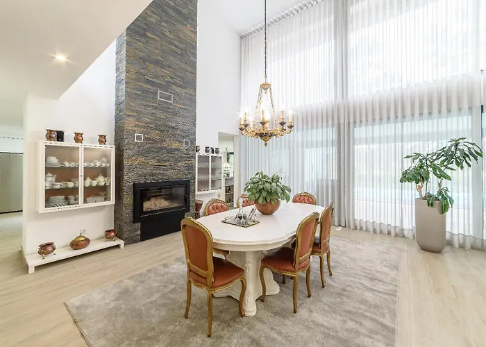 Βίλα Lux With Heated Indoor Pool At Aroeira Sea & Golf - Lisbon *